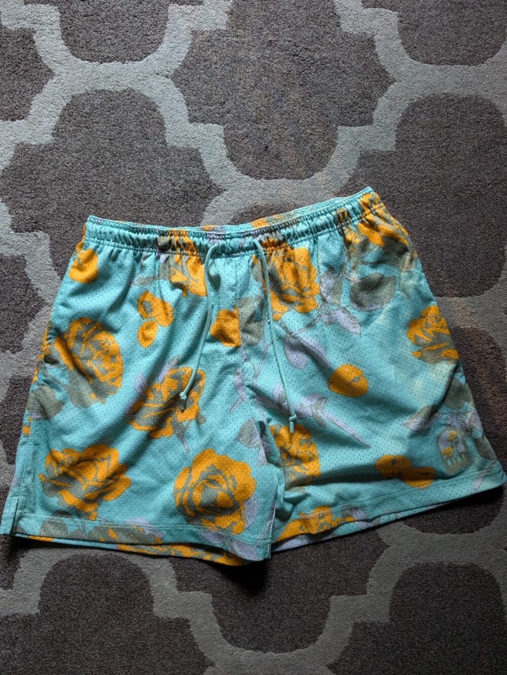 Nike Sportswear Rose City Floral Mesh Men's Shorts Mint Green Yellow 2XL XXL